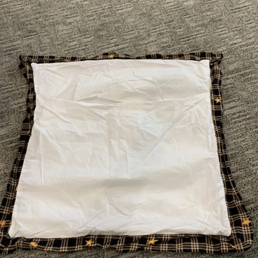 Pair of PATCHWORK PILLOW 20”x20”‎ handmade